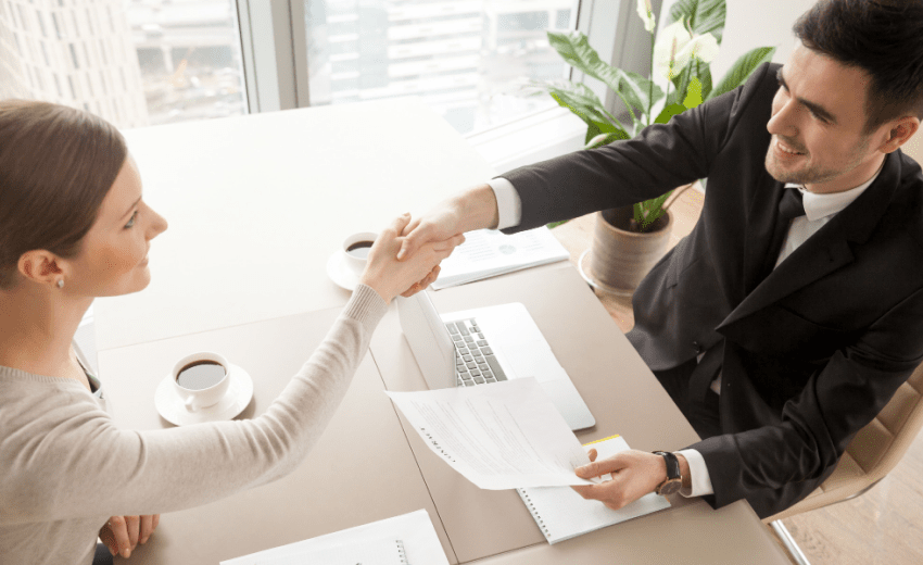 Direct Sales and Customer Experience: Building Loyalty and Advocacy